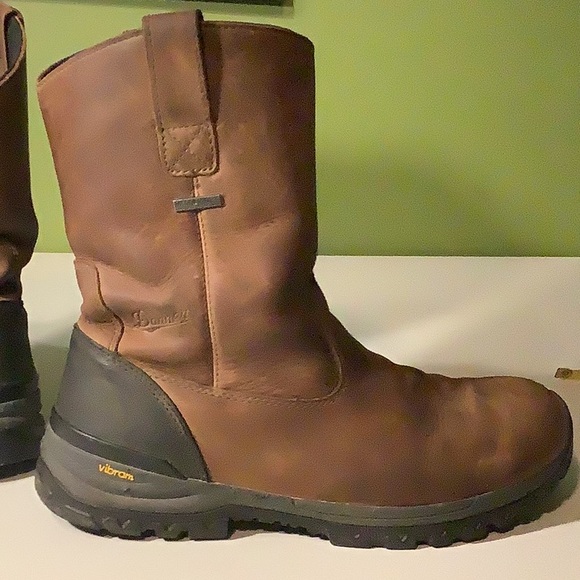 Danner 10” Stronghold Wellington waterproof boots, size 10.5 - Picture 5 of 10